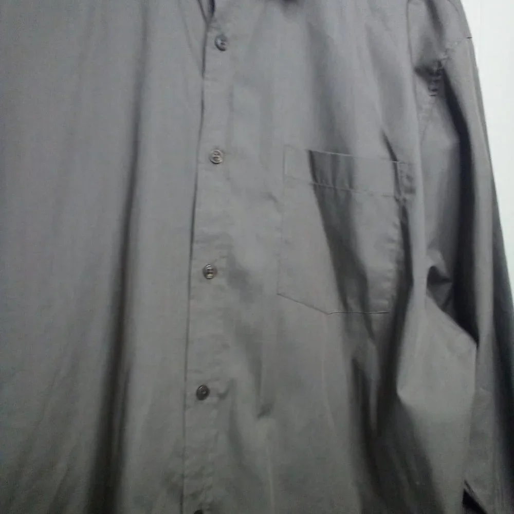 Collusion button up